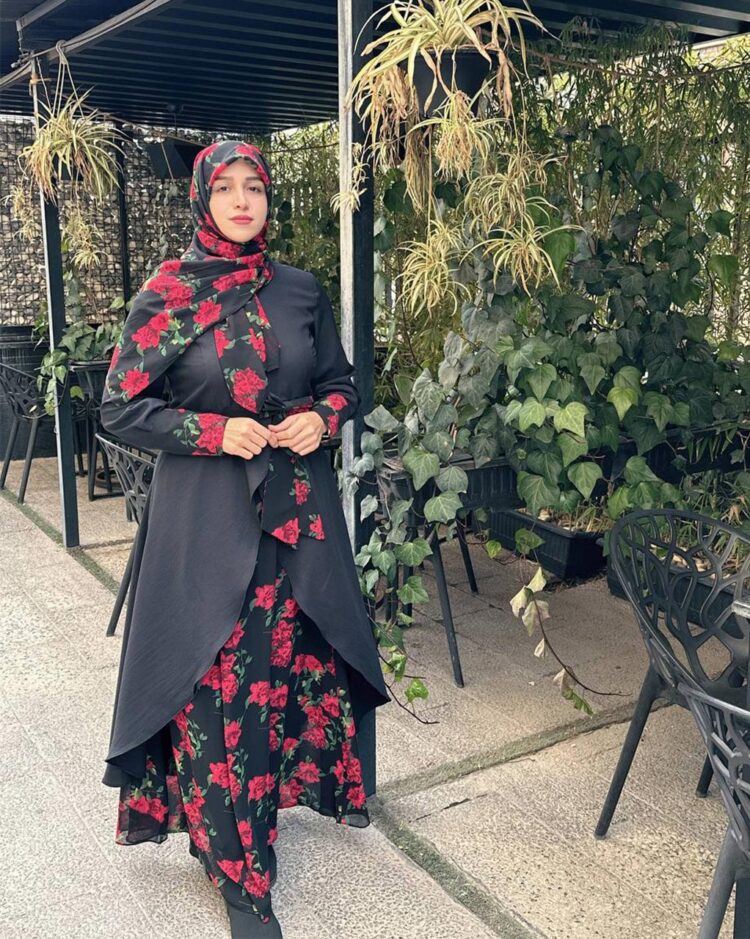 پیراهن سه تکه محیا گل رز قرمز
