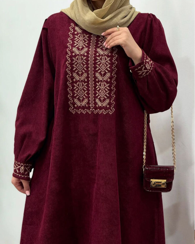 پیراهن مانتویی اصیل زرشکی